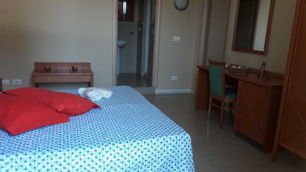 Bastiano'S Rooms 카타니아 외부 사진